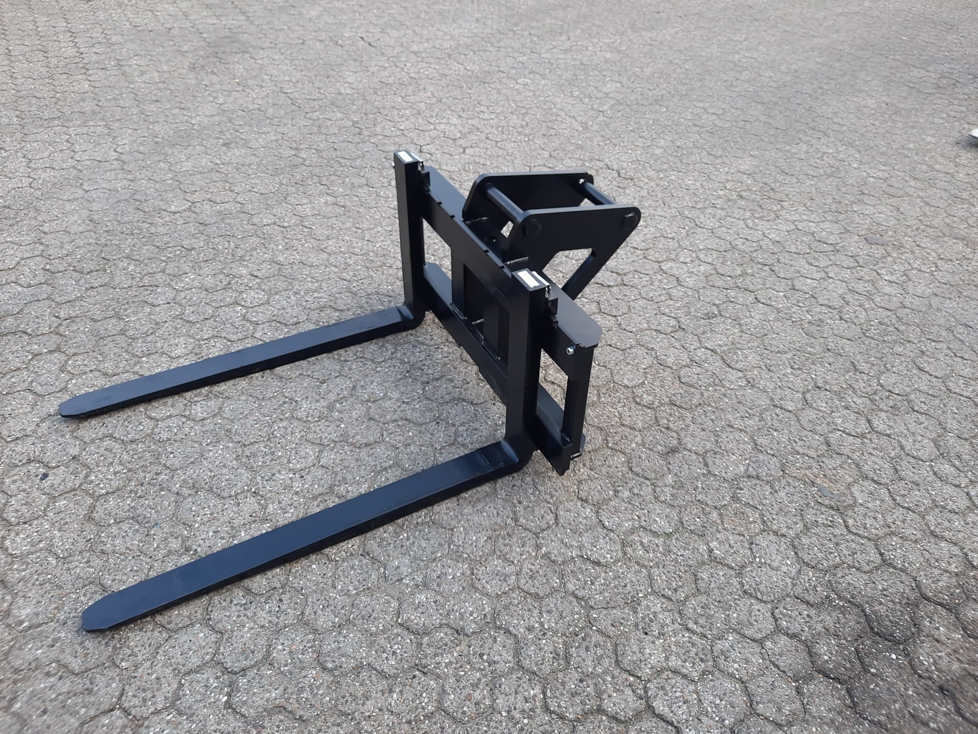 Palletvork met een CW05 aansluiting  - Copy - Copy